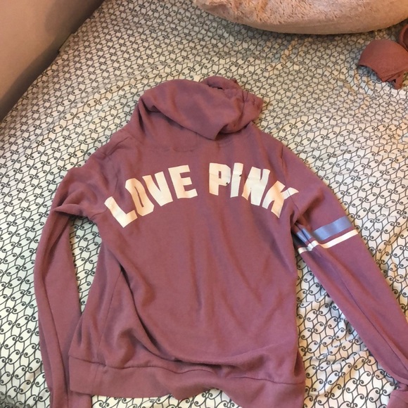 Pink sweater - Picture 2 of 2